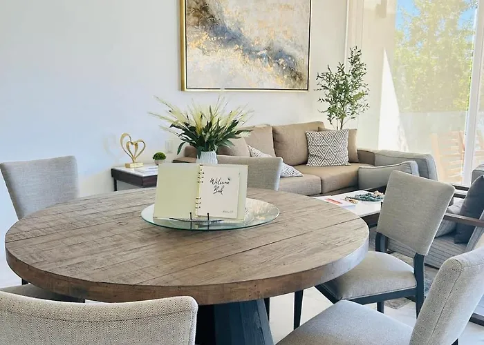Stylish 3br Downtown Cabo Walk Everywhere Ferienhaus *