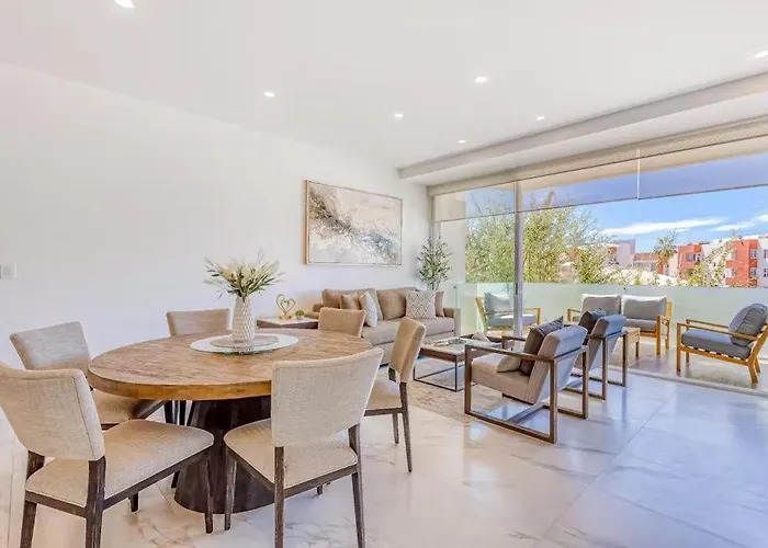 Stylish 3br Downtown Cabo Walk Everywhere