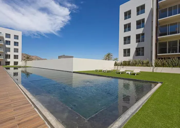 Stylish 3br Downtown Cabo Walk Everywhere Ferienhaus